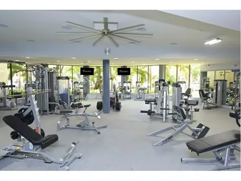 9621 Fontainebleau Boulevard Miami FL 33172