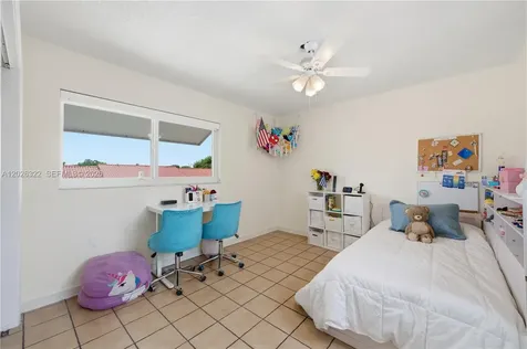 13523 SW 59th Terrace Miami FL 33183