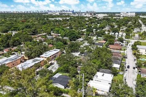 6198 SW 63rd Street South Miami FL 33143