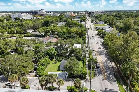 6198 SW 63rd Street South Miami FL 33143