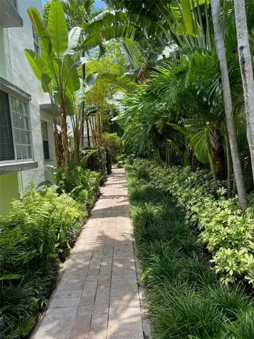 2921 Sheridan Avenue Miami Beach FL 33140