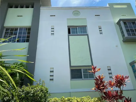 2921 Sheridan Avenue Miami Beach FL 33140