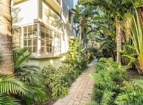 2921 Sheridan Avenue Miami Beach FL 33140