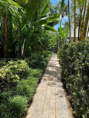 2921 Sheridan Avenue Miami Beach FL 33140