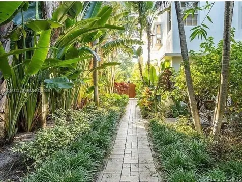 2921 Sheridan Avenue Miami Beach FL 33140