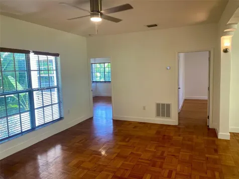 2921 Sheridan Avenue Miami Beach FL 33140