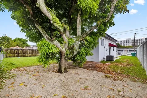 2355 SW 36th Avenue Miami FL 33145