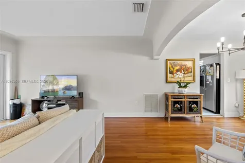 2355 SW 36th Avenue Miami FL 33145