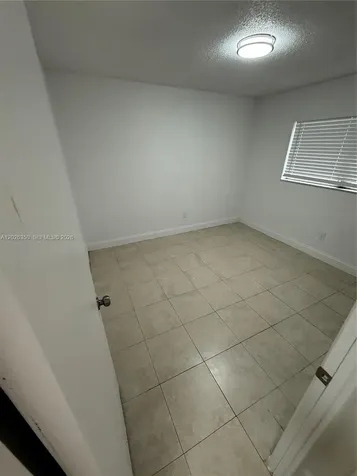 15221 NE 6th Avenue Miami FL 33162
