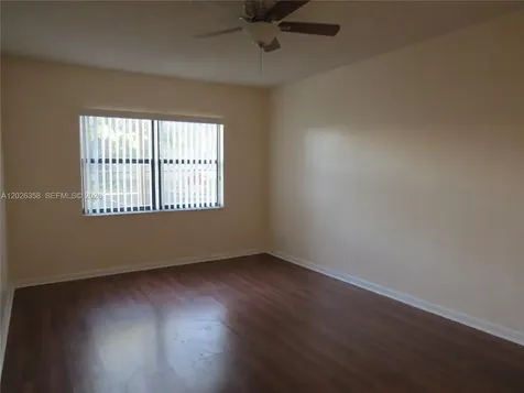 8290 Lake Drive Doral FL 33166