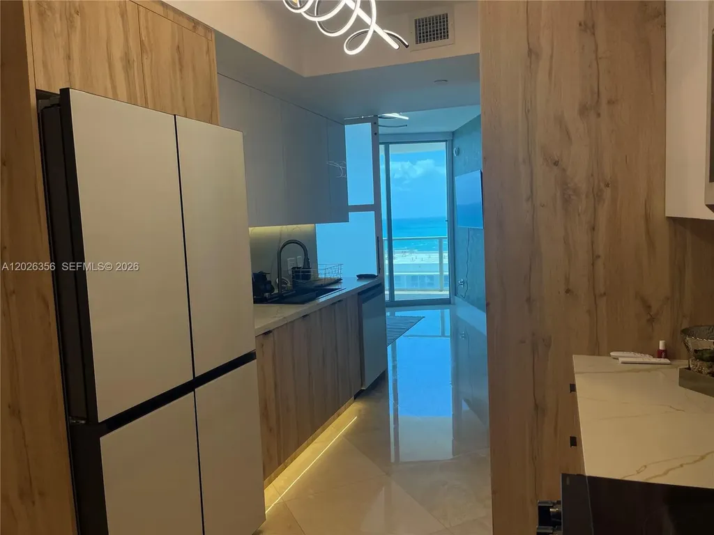 3101 S Ocean Drive Hollywood FL 33019