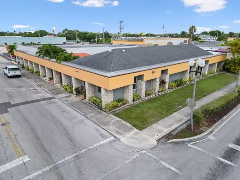 17 NE 1st Road Homestead FL 33030