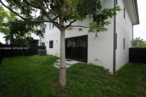 1159 NW 3rd Street Florida City FL 33034