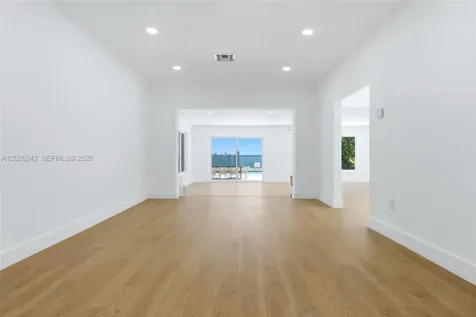 1510 S Treasure Drive North Bay Village FL 33141
