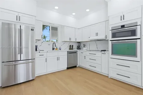 1510 S Treasure Drive North Bay Village FL 33141
