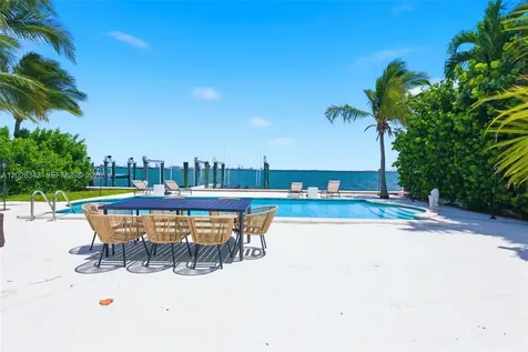 1510 S Treasure Drive North Bay Village FL 33141