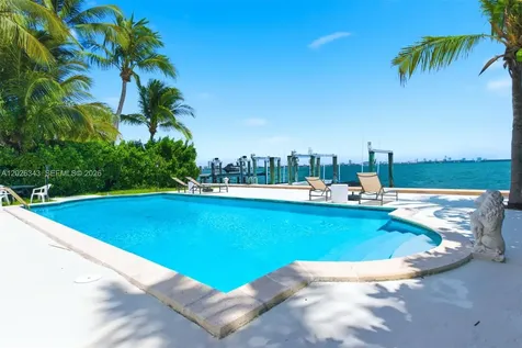 1510 S Treasure Drive North Bay Village FL 33141