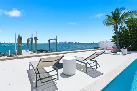 1510 S Treasure Drive North Bay Village FL 33141