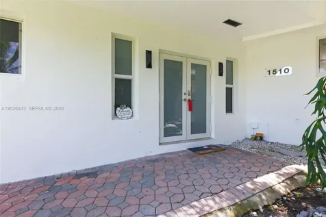 1510 S Treasure Drive North Bay Village FL 33141