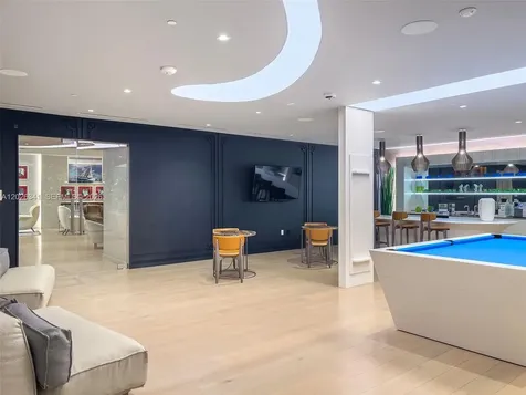 1000 Brickell Plaza Miami FL 33131