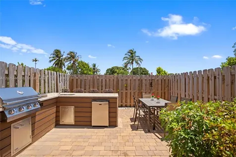 12317 NW 23rd Court Miami FL 33167