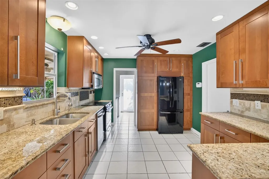 1640 NE 60th Street Fort Lauderdale FL 33334