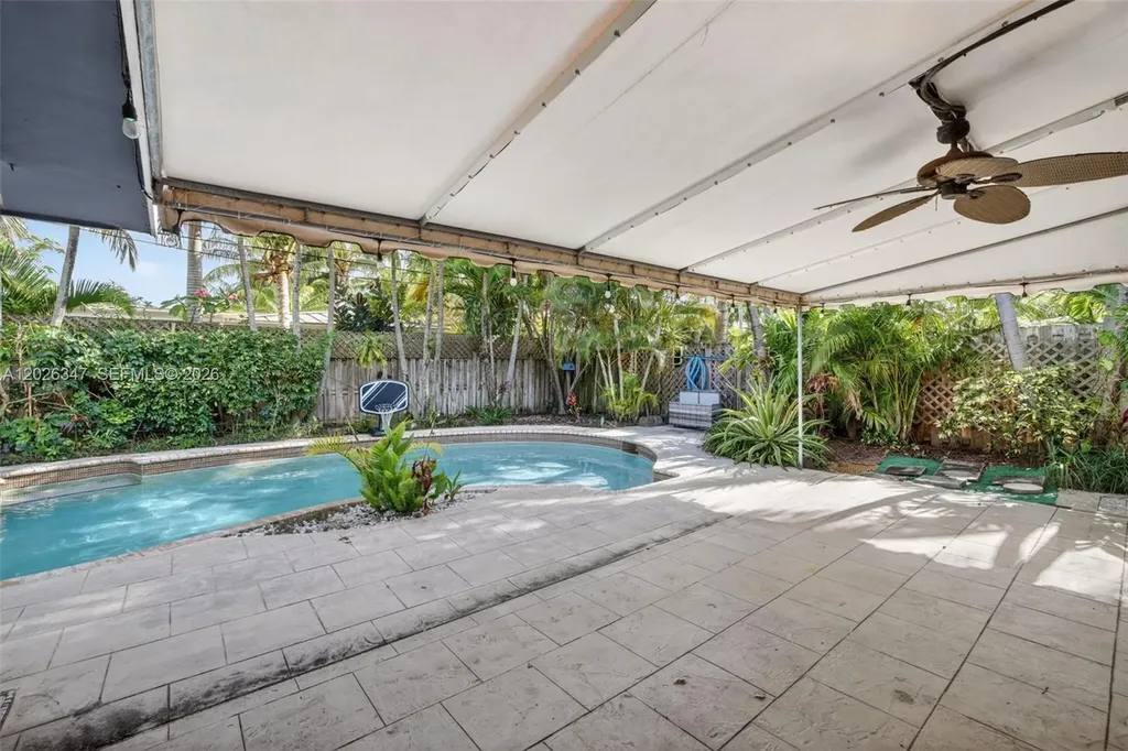 1640 NE 60th Street Fort Lauderdale FL 33334