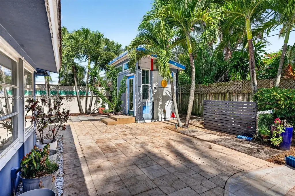 1640 NE 60th Street Fort Lauderdale FL 33334