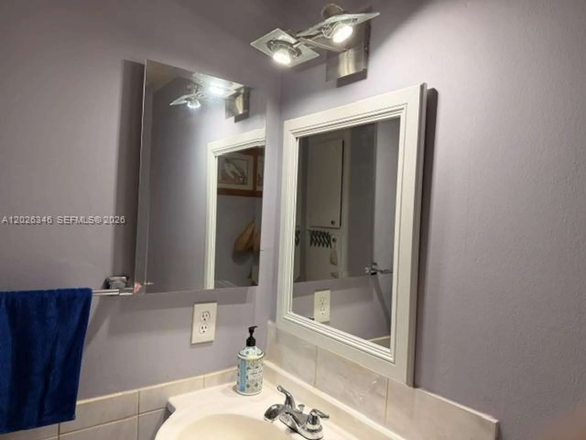 3850 Washington Street Hollywood FL 33021