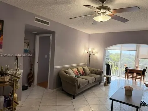 3850 Washington Street Hollywood FL 33021