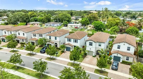 2273 NW 131st Circle Miami FL 33167