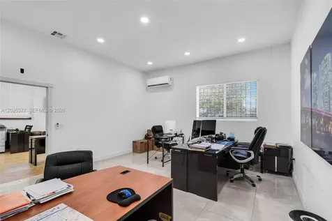 921 N 21st Avenue Hollywood FL 33020