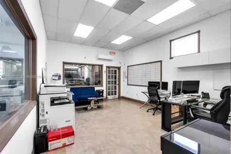 921 N 21st Avenue Hollywood FL 33020