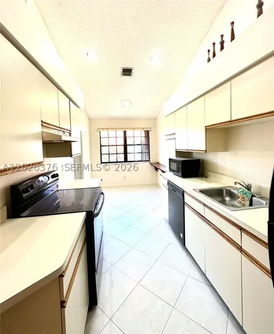3176 Arbor Lane Hollywood FL 33021