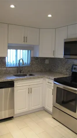 8911 S Hollybrook Boulevard Pembroke Pines FL 33025