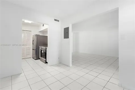 500 NE 2nd Street Dania Beach FL 33004