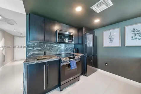 665 NE 25th Street Miami FL 33137