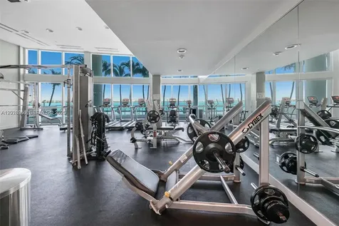 665 NE 25th Street Miami FL 33137