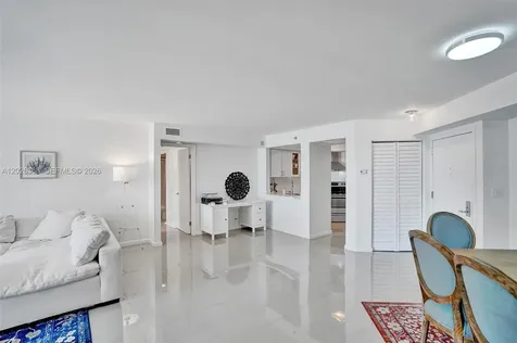 6767 Collins Avenue Miami Beach FL 33141