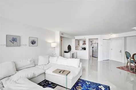 6767 Collins Avenue Miami Beach FL 33141
