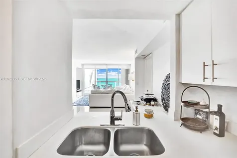 6767 Collins Avenue Miami Beach FL 33141