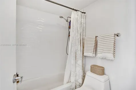 6767 Collins Avenue Miami Beach FL 33141