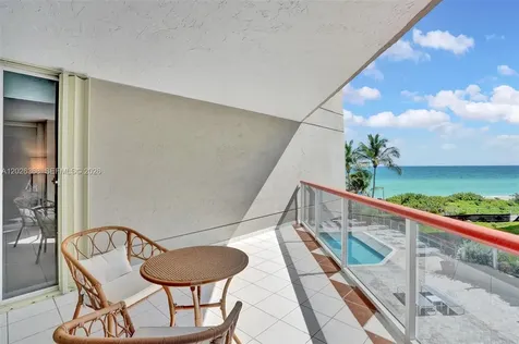 6767 Collins Avenue Miami Beach FL 33141
