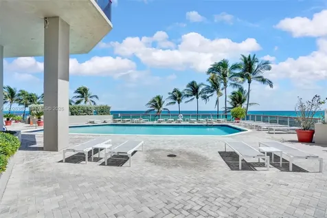 6767 Collins Avenue Miami Beach FL 33141