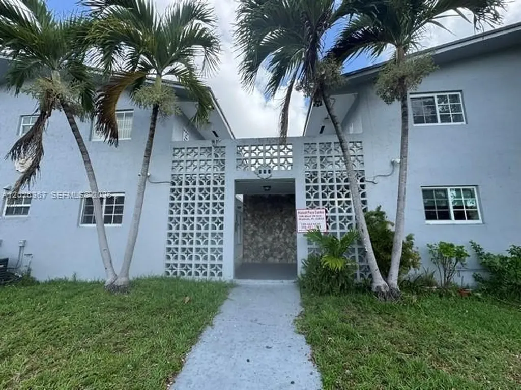 199 W 29th Street Hialeah FL 33012