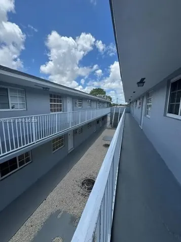 199 W 29th Street Hialeah FL 33012