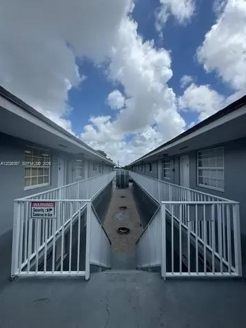 199 W 29th Street Hialeah FL 33012