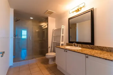 19501 W Country Club Drive Aventura FL 33180