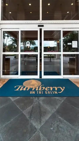 19501 W Country Club Drive Aventura FL 33180