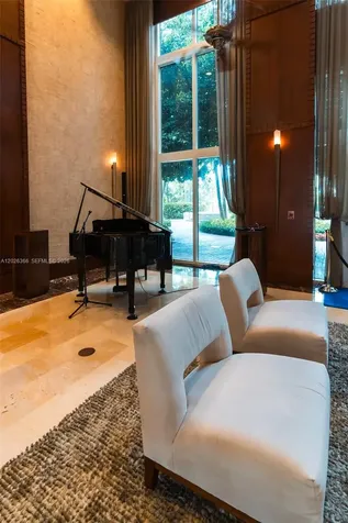 19501 W Country Club Drive Aventura FL 33180
